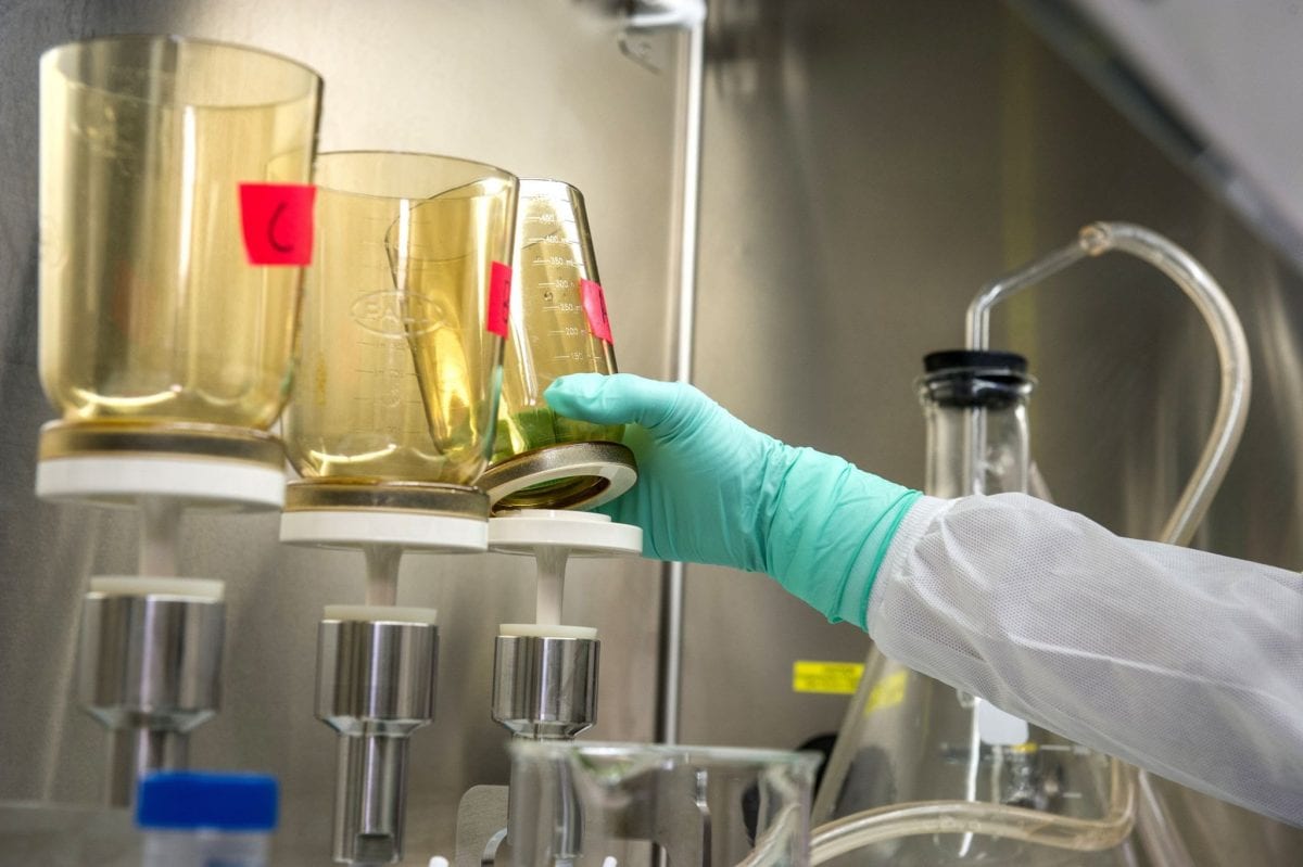 Can Labs Detect Synthetic Urine 2021?