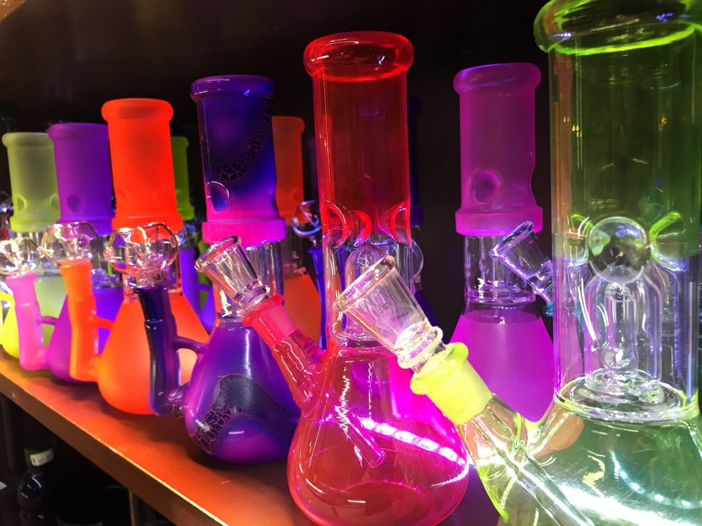 Is Borosilicate Glass the Best for Bongs